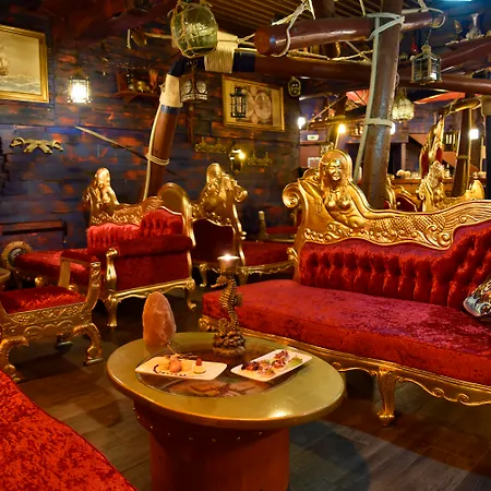 Hotel Cap Pirate 4*